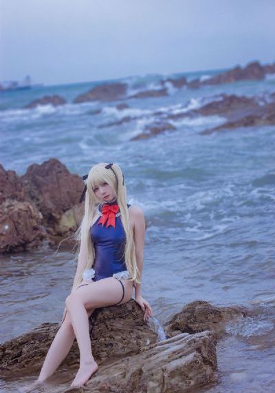 疯狂小女生在线观看