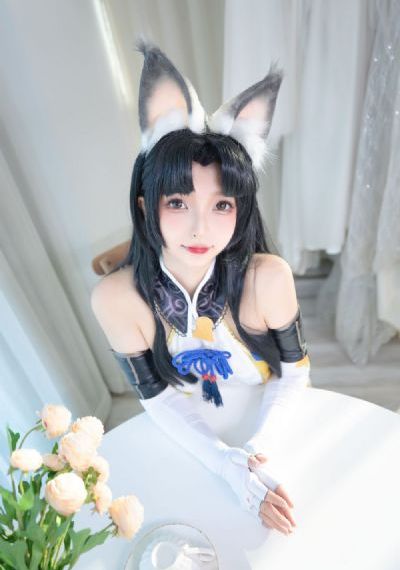 官场美艳春色秘史