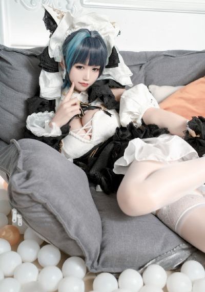 商务旅行戴绿帽子的女老板