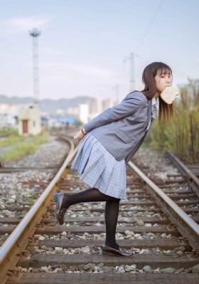 红杏出墙完整电影下载