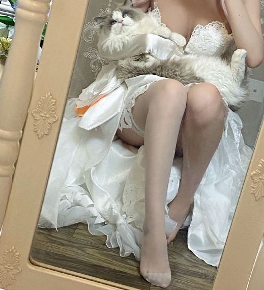久久瑟瑟