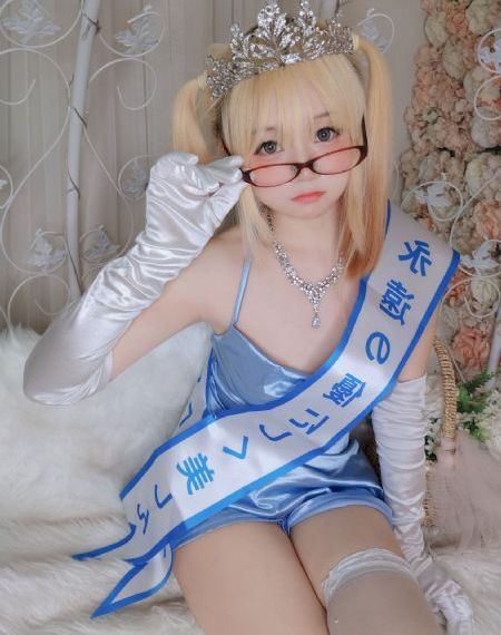 特罗佩斯的姑娘们