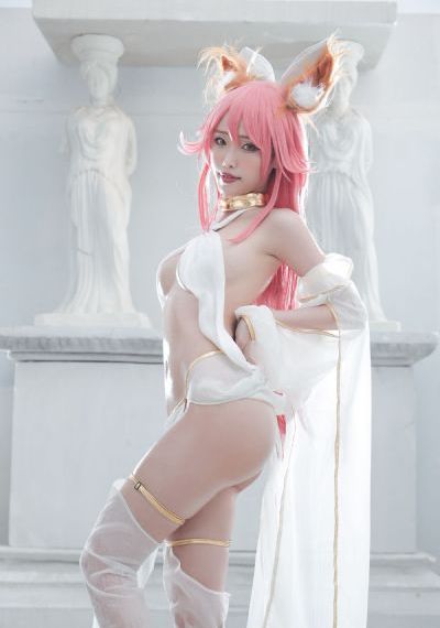 交换工作:漂亮的女性员工